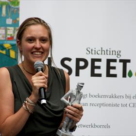 De dolgelukkige winnaar Nadine Mussert